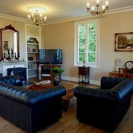 Bed & Breakfast Montchateau Chambres D' Hotes *