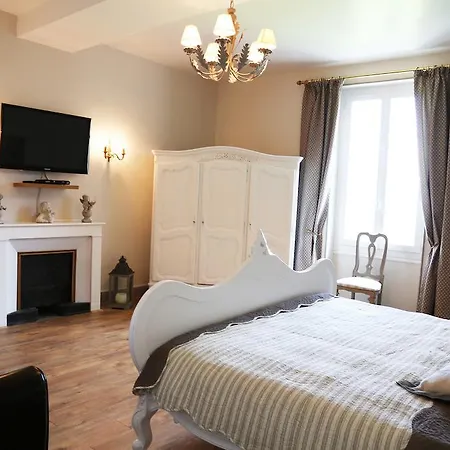 Bed & Breakfast Montchateau Chambres D' Hotes *